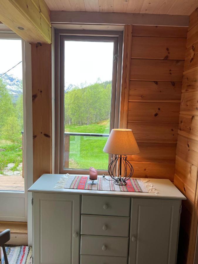 Bua Apartment Viksdalen ภายนอก รูปภาพ