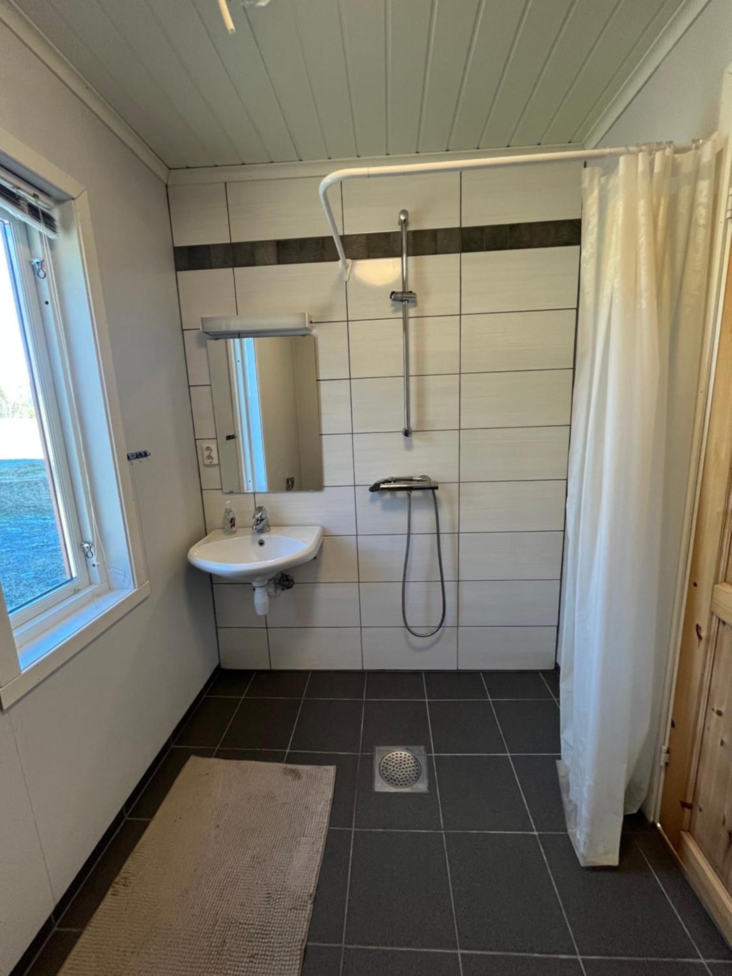 Bua Apartment Viksdalen ภายนอก รูปภาพ