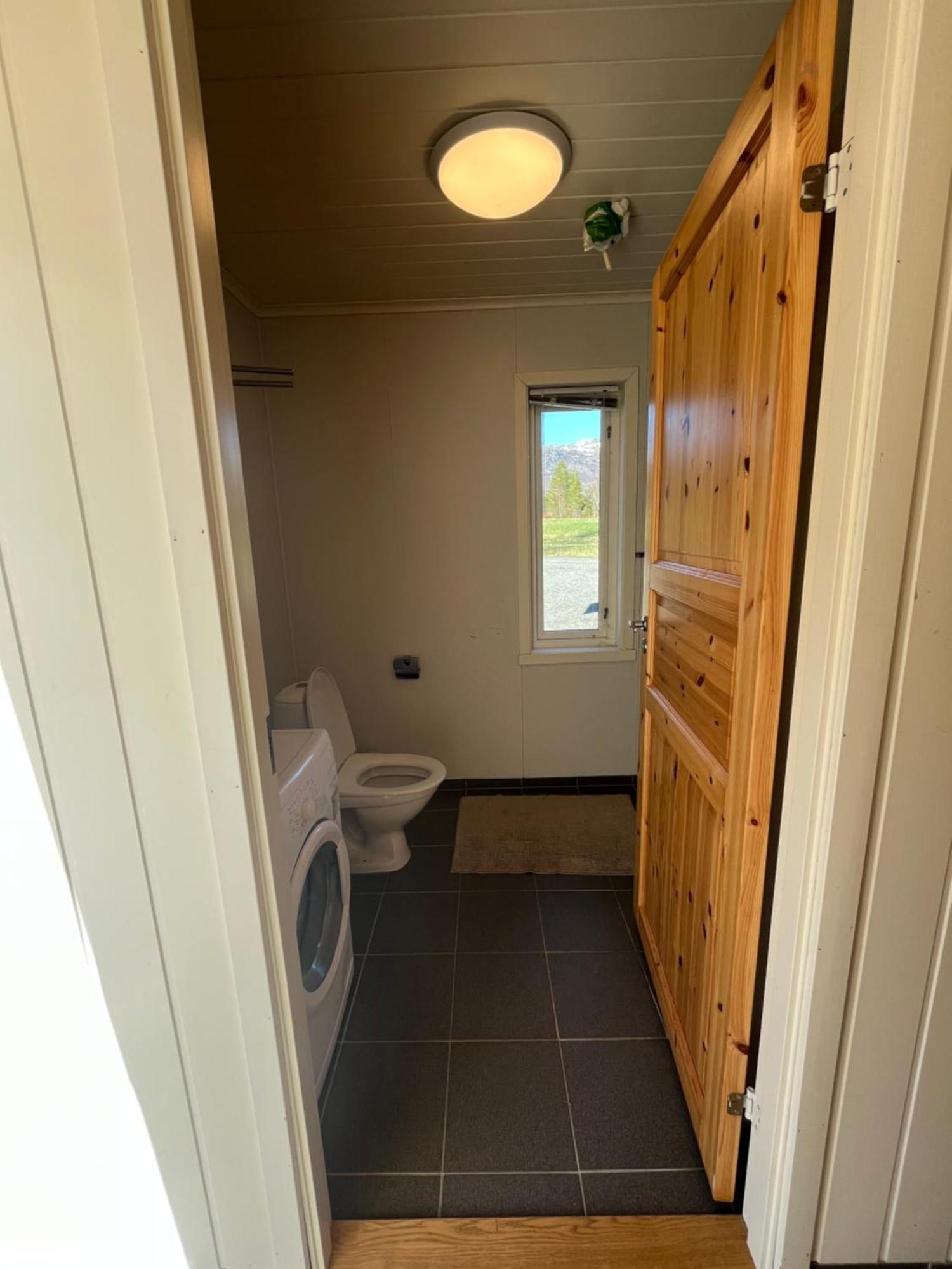 Bua Apartment Viksdalen ภายนอก รูปภาพ